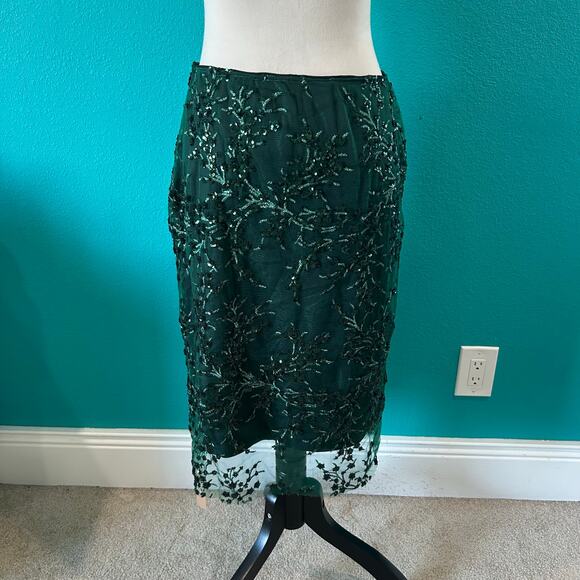 NWT Reformation Blanca Skirt Black Green Embellished Sequin Knee Length Size 6 - Picture 5 of 6